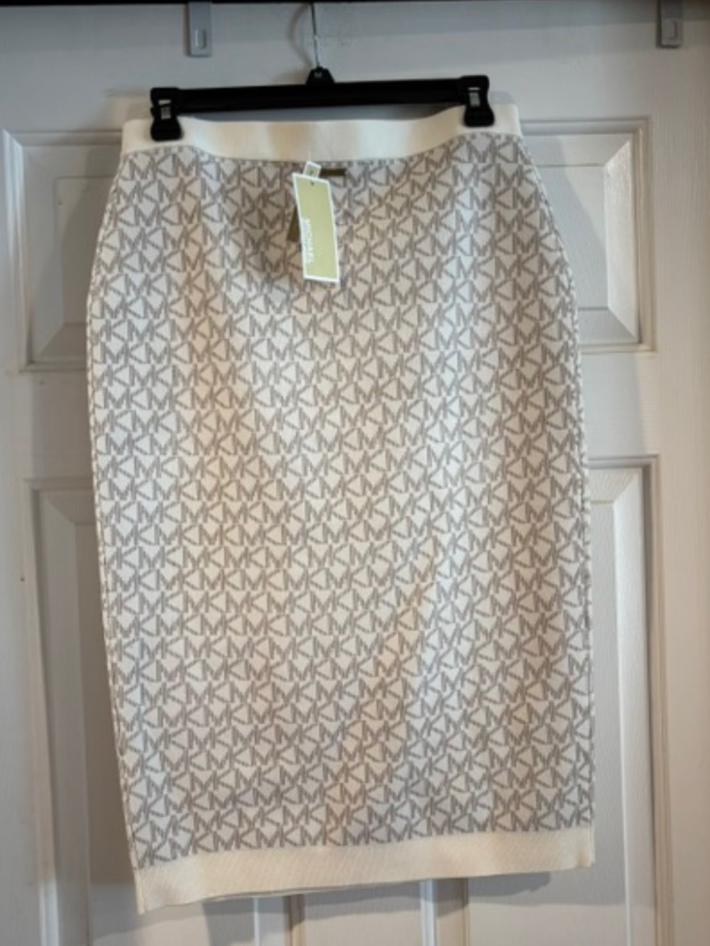 Michael Kors (NWT) Monogram Skirt- SZ M